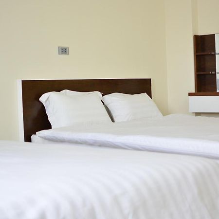 Ben'S Hotel Моктяу Экстерьер фото